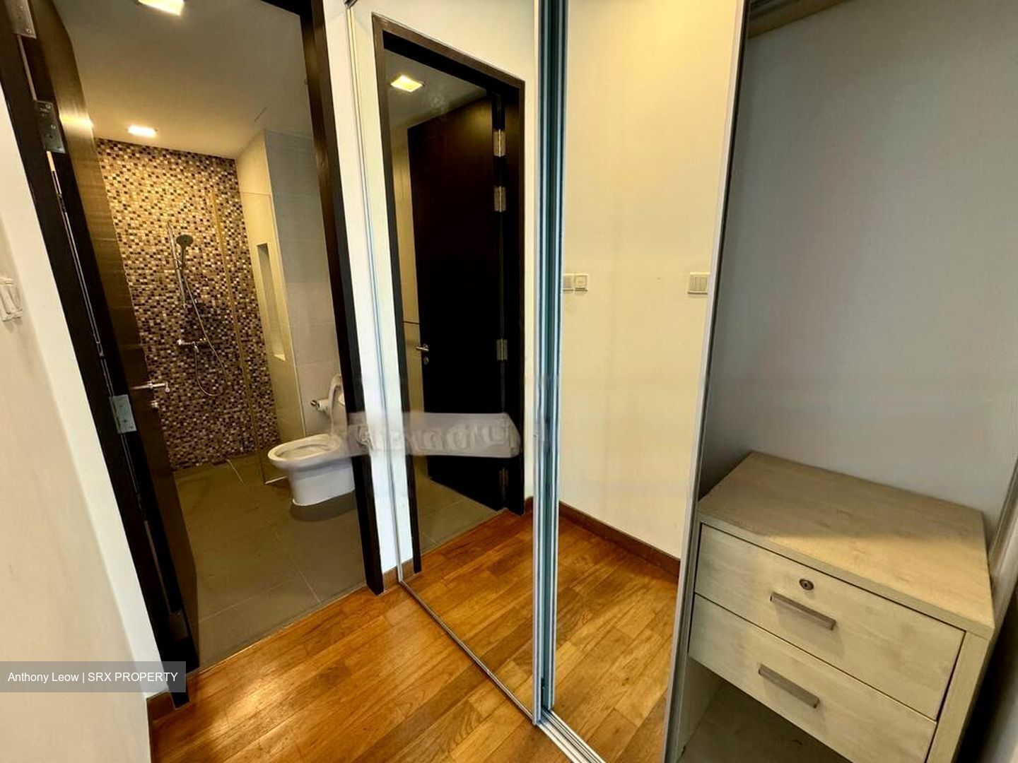 Yuk Tong Avenue (D21), Terrace #466523391